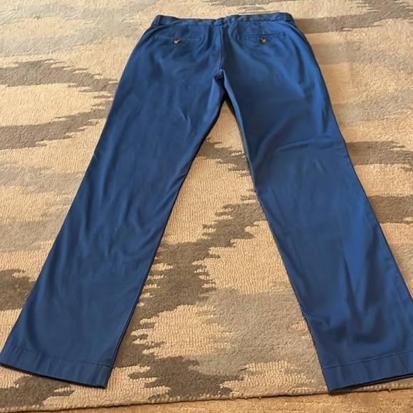 Vineyard Vines blue chino pants size 30 x 32 - Picture 8 of 8